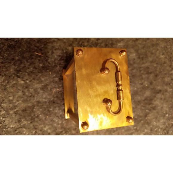 Vintage Belt time brass table top alarm - Picture 8 of 9